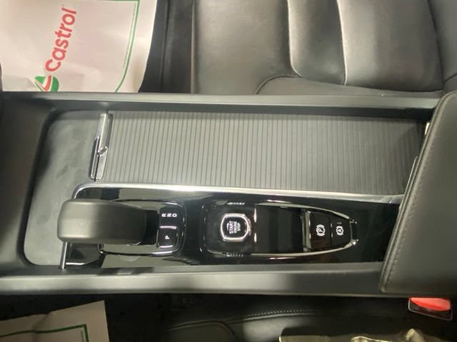 Used 2025 Volvo S60 B5 Core AWD/4WD image 26