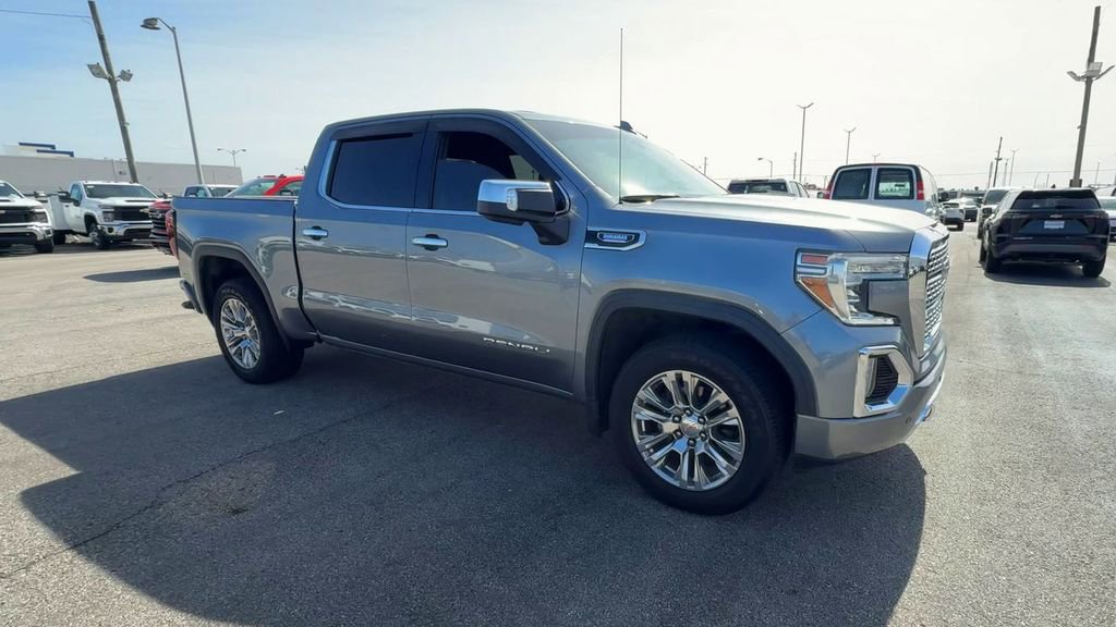 Used 2021 GMC Sierra 1500 Denali w/ Driver Alert Package II AWD/4WD image 2