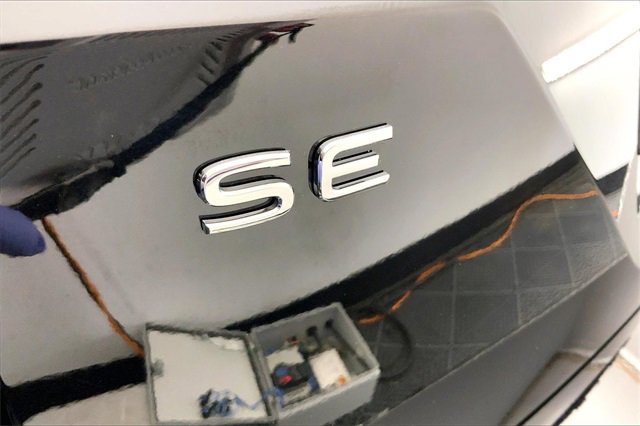 New 2026 Volkswagen Atlas Peak Edition image 13