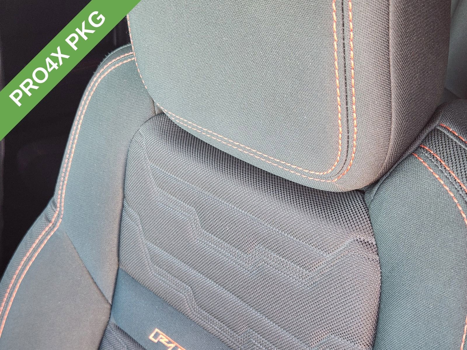 Used 2024 Nissan Frontier PRO-4X w/ Off-Road Protection Package image 14