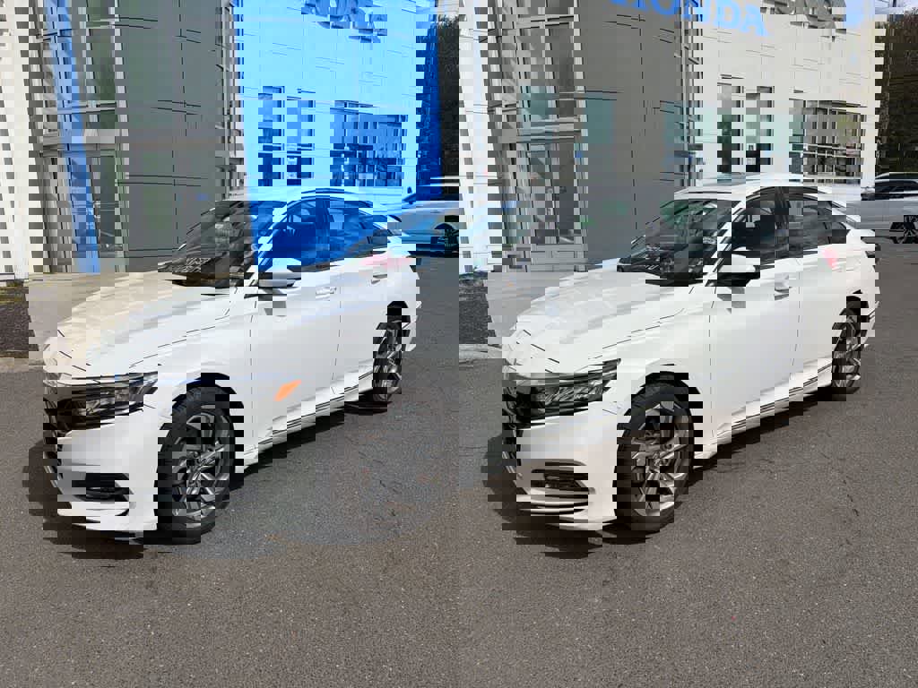 Used 2019 Honda Accord EX image 1