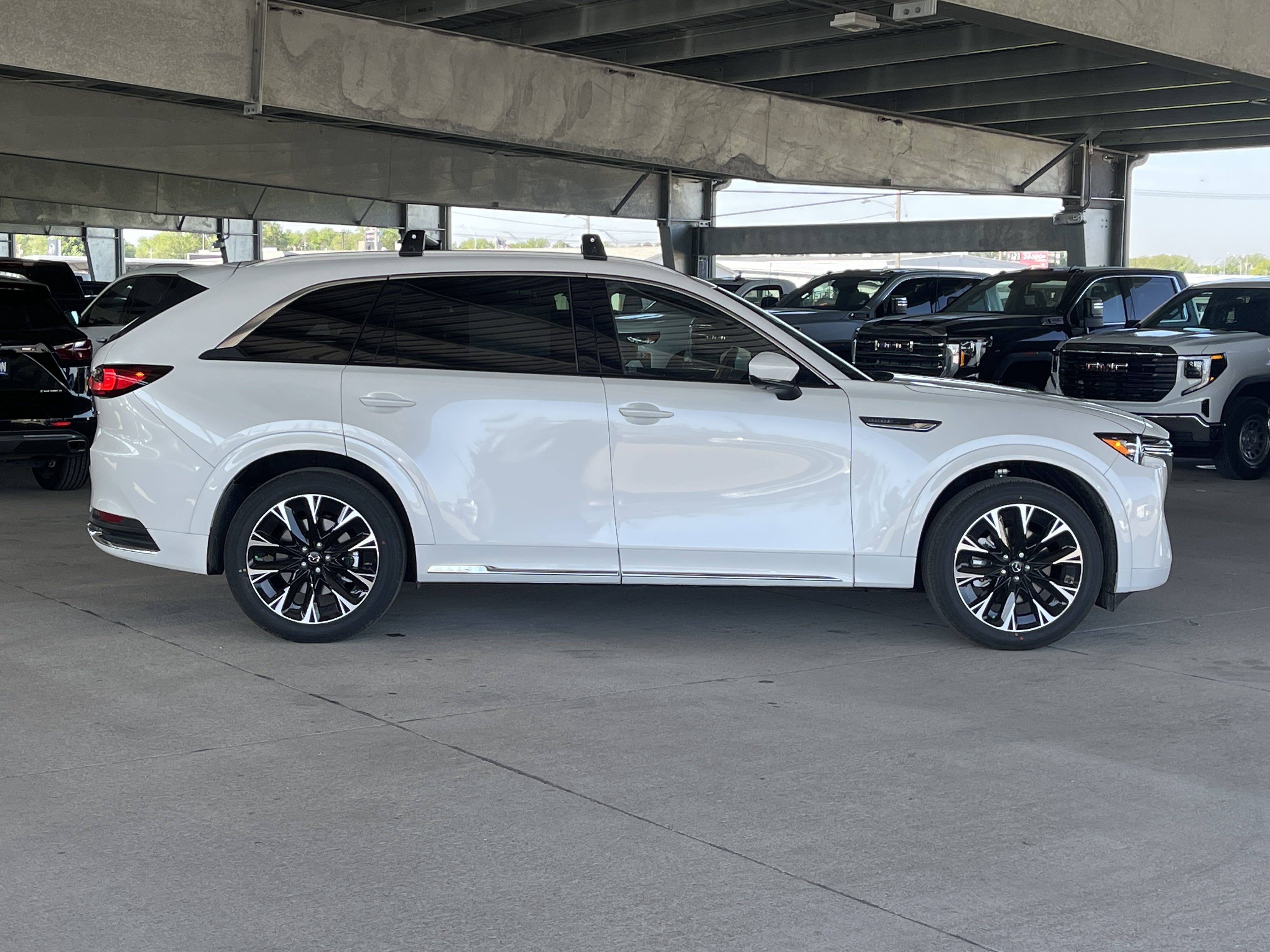 New 2025 MAZDA CX-90 3.3 Turbo S w/ Premium Plus image 16