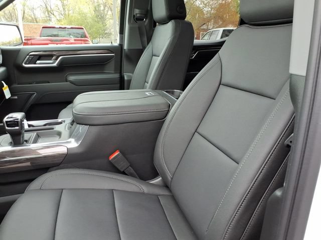 New 2026 Chevrolet Silverado 1500 LTZ w/ LTZ Premium Package AWD/4WD image 19
