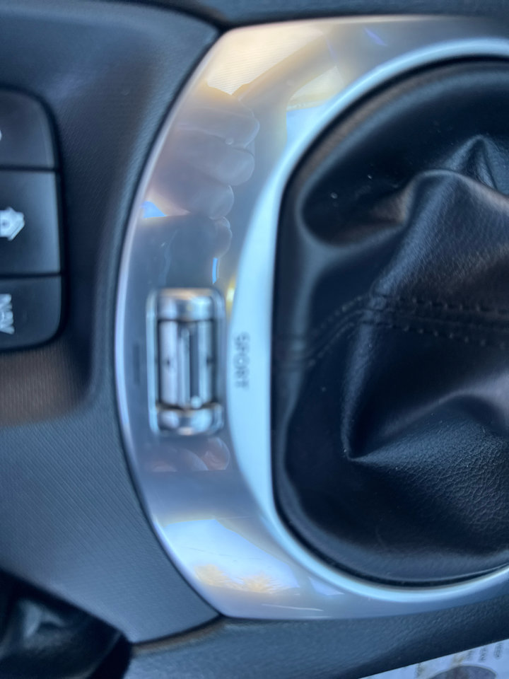 Used 2017 FIAT 124 Spider Abarth image 39