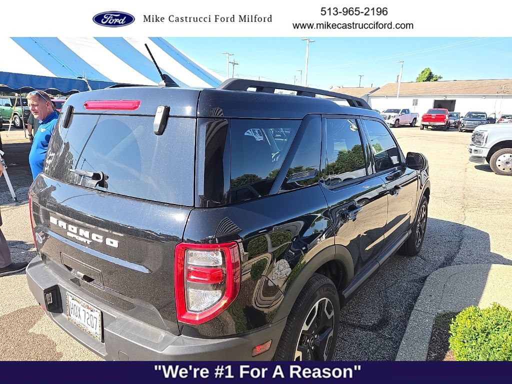 Used 2023 Ford Bronco Sport Outer Banks w/ Tech Package AWD/4WD image 4