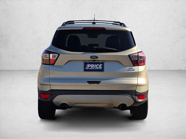 Used 2017 Ford Escape SE w/ SE Leather Comfort Package AWD/4WD image 6