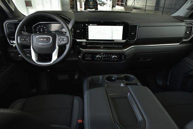 New 2025 GMC Sierra 1500 SLE w/ Preferred Package image 30