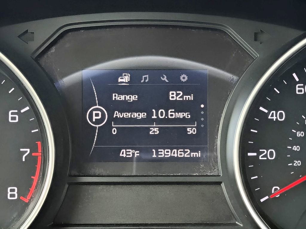 Used 2015 Kia Sedona EX FWD image 21