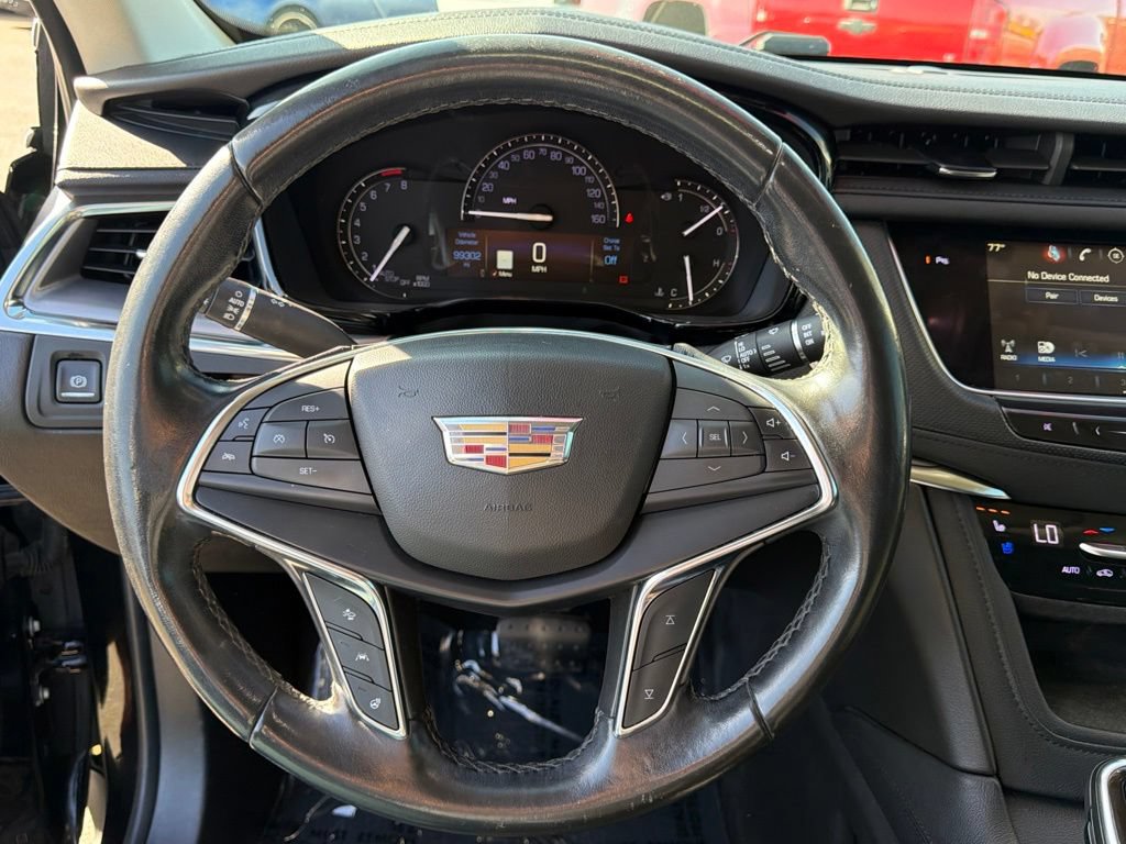 Used 2019 Cadillac XT5 Premium Luxury FWD image 27