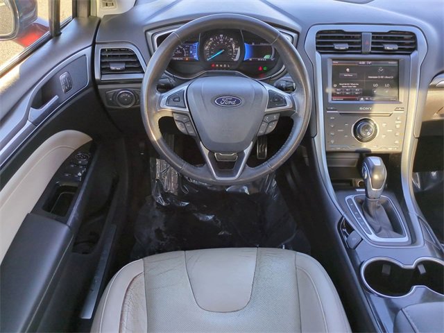 Used 2015 Ford Fusion Titanium image 15
