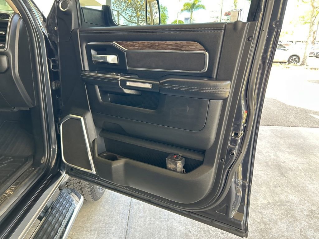 Used 2019 RAM 2500 Laramie image 28