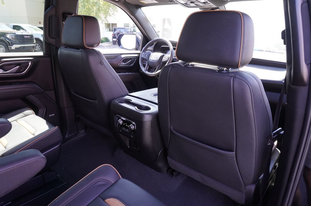 Certified 2023 GMC Yukon XL AT4 w/ Technology Package AWD/4WD image 12