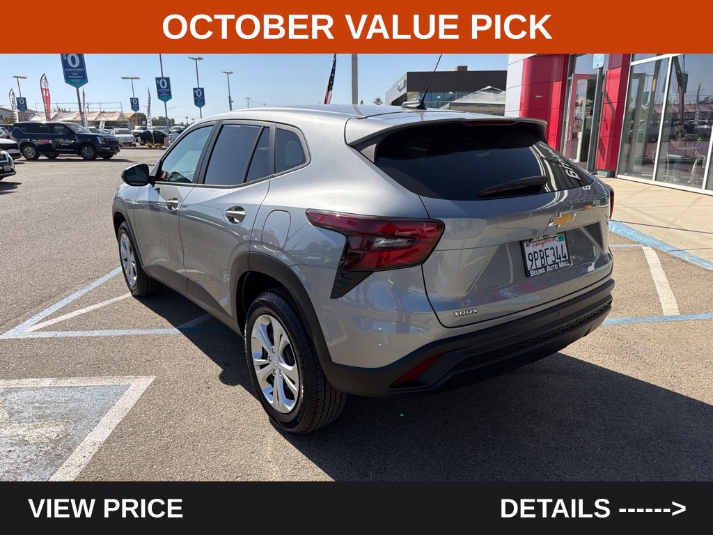 Used 2025 Chevrolet Trax LS w/ Driver Confidence Package FWD image 7