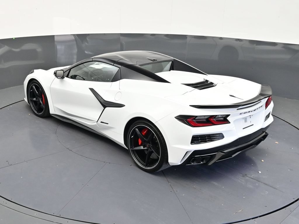 Used 2025 Chevrolet Corvette E-Ray AWD/4WD image 14