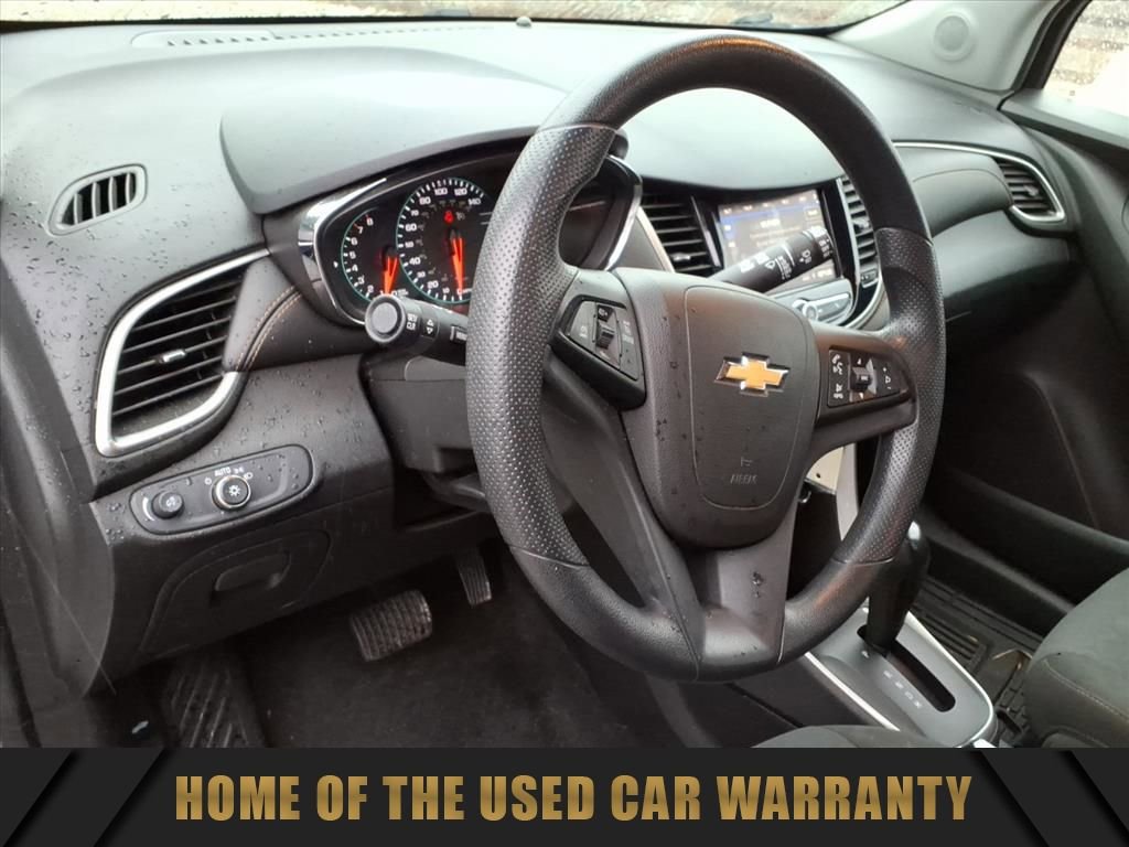 Used 2020 Chevrolet Trax LS w/ Tint and Cruise Package image 17
