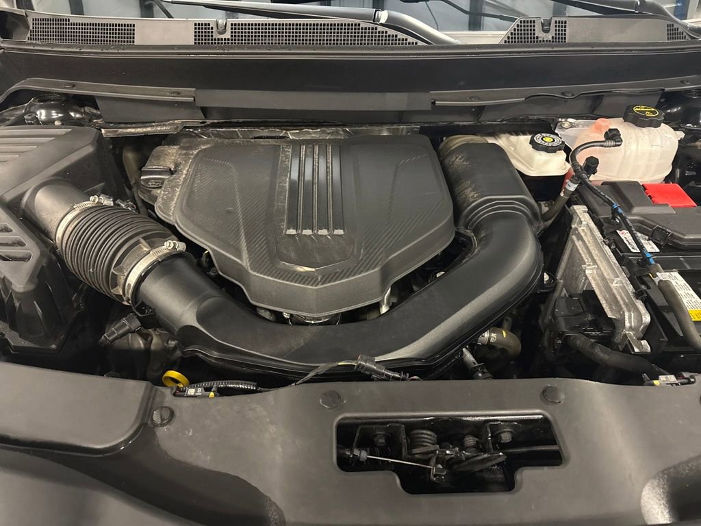 Used 2024 Chevrolet Traverse LT image 20