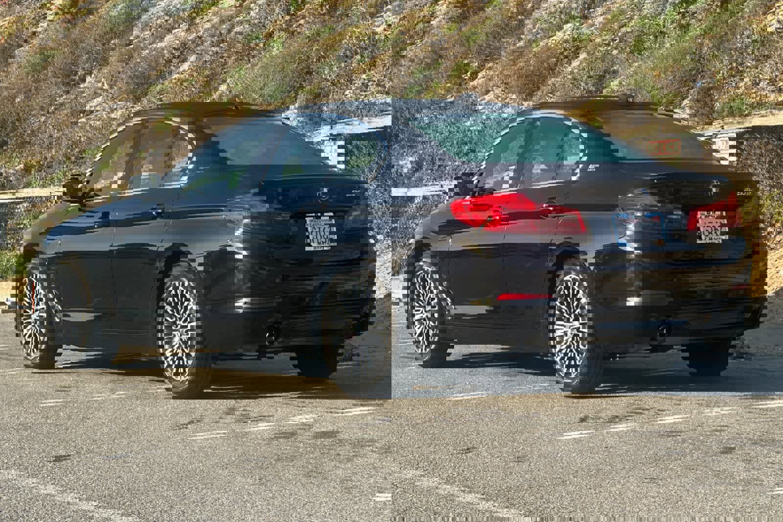 Used 2019 BMW 530e image 7