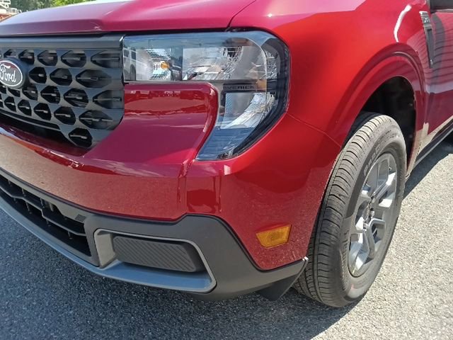 New 2026 Ford Maverick XLT FWD image 8