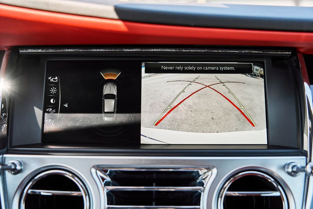 Used 2020 Rolls-Royce Wraith RWD image 67