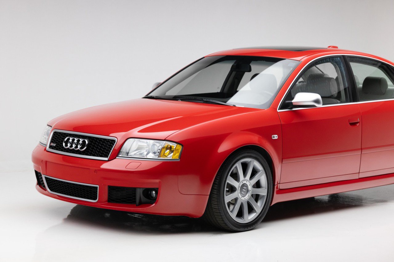 Used 2003 Audi RS 6 AWD/4WD image 33