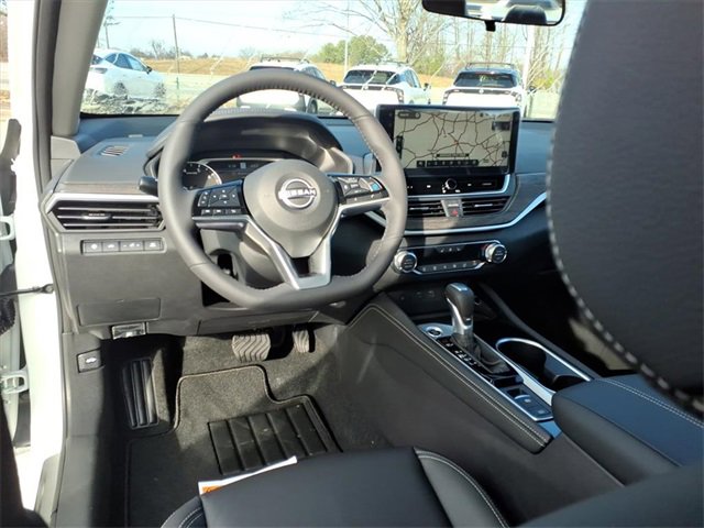New 2025 Nissan Altima 2.5 SL image 10