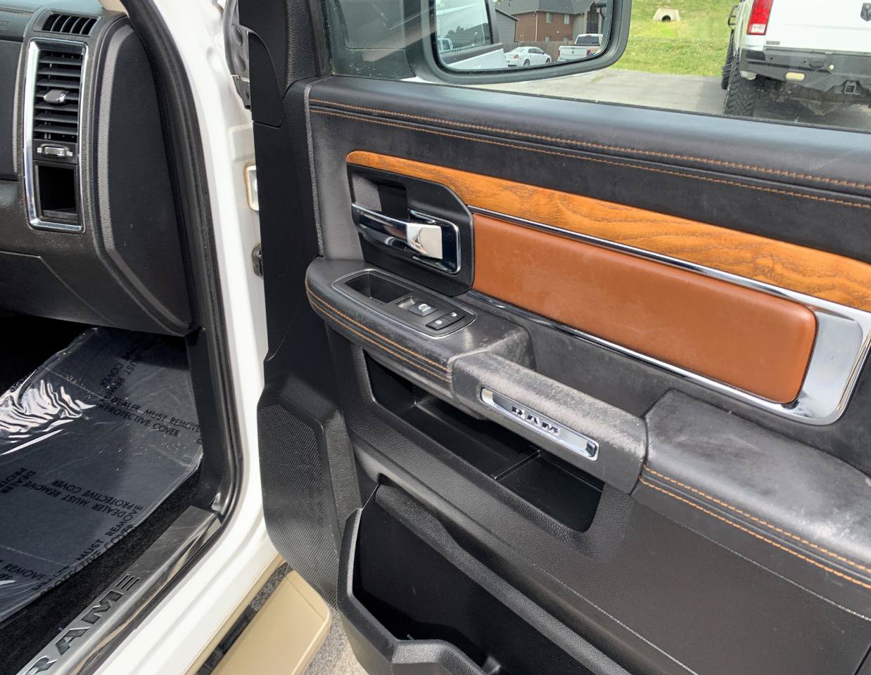Used 2014 RAM 1500 Laramie Longhorn w/ Convenience Group AWD/4WD image 42