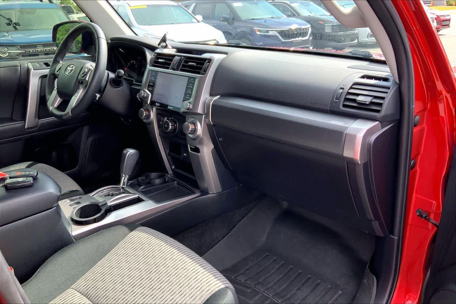 Used 2022 Toyota 4Runner SR5 RWD image 17