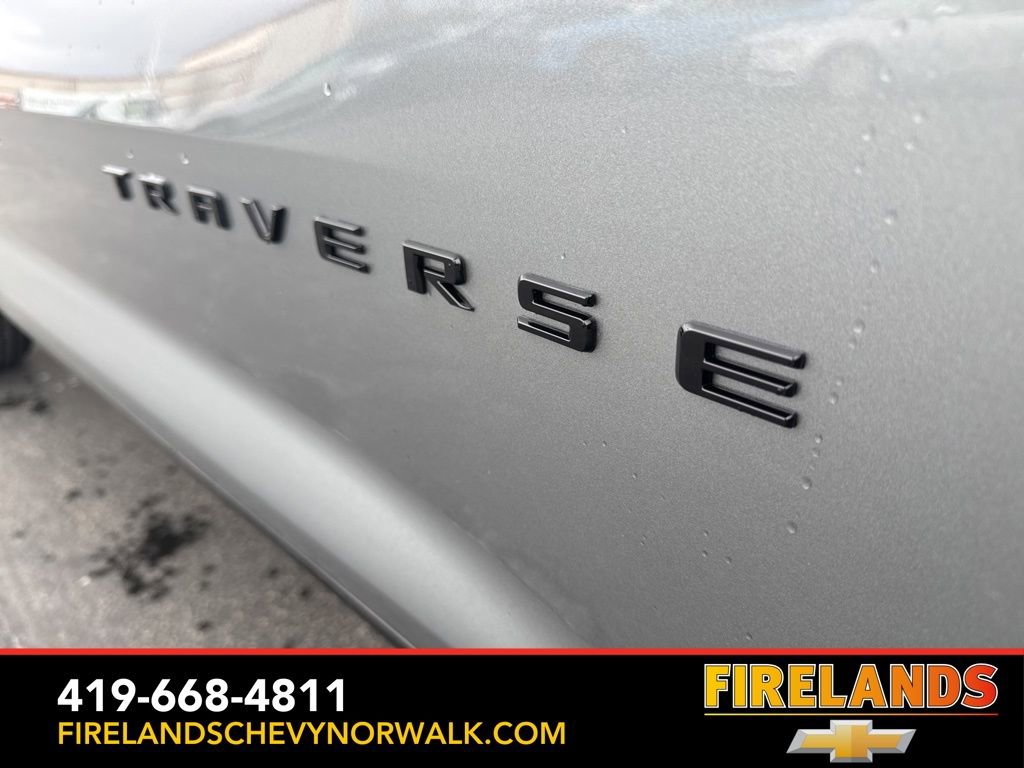 New 2026 Chevrolet Traverse RS w/ LPO, Floor Liner Package image 24