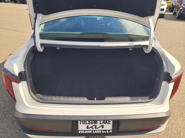 Used 2025 Kia K4 LXS image 8