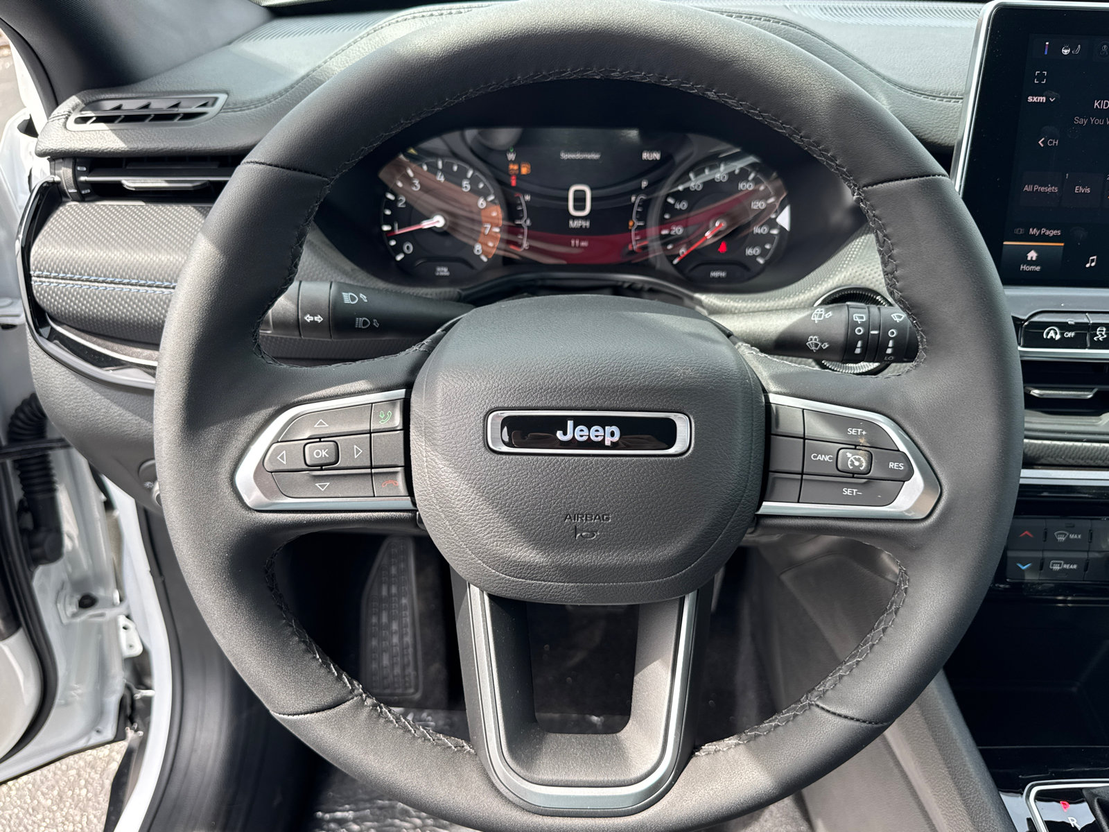 New 2026 Jeep Compass Latitude AWD/4WD image 14