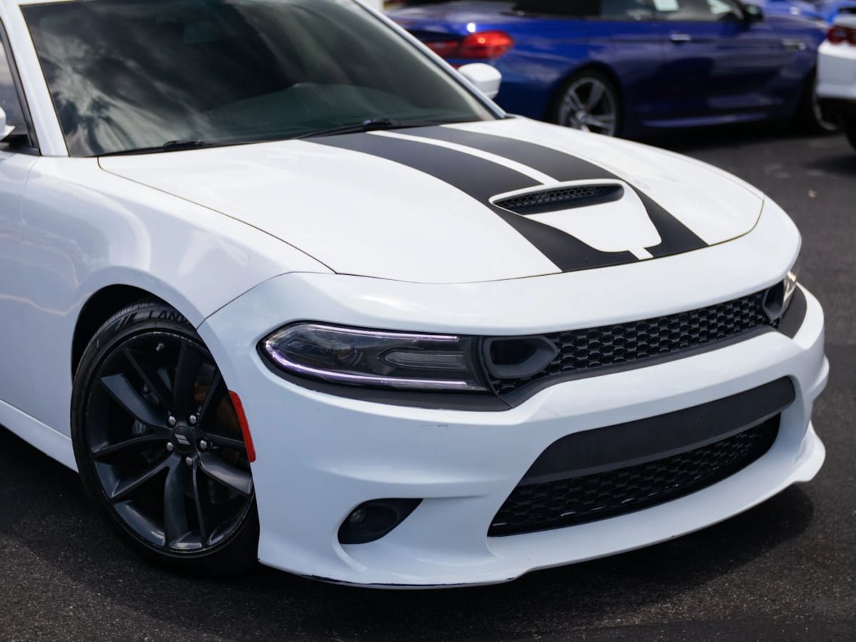 Used 2019 Dodge Charger Scat Pack RWD image 3