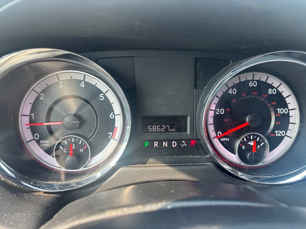 Used 2018 Dodge Grand Caravan SXT FWD image 17