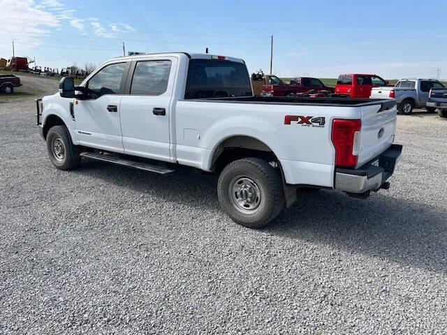 Used 2018 Ford F250 XL w/ Power Equipment Group AWD/4WD image 4