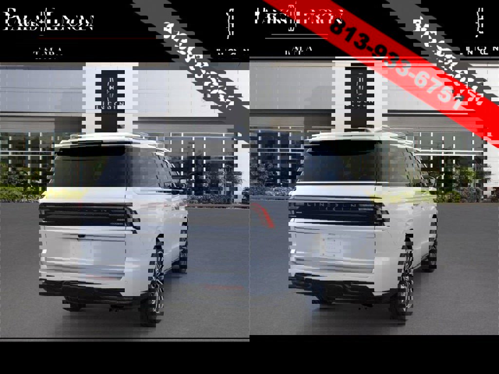 New 2025 Lincoln Navigator L Black Label image 8