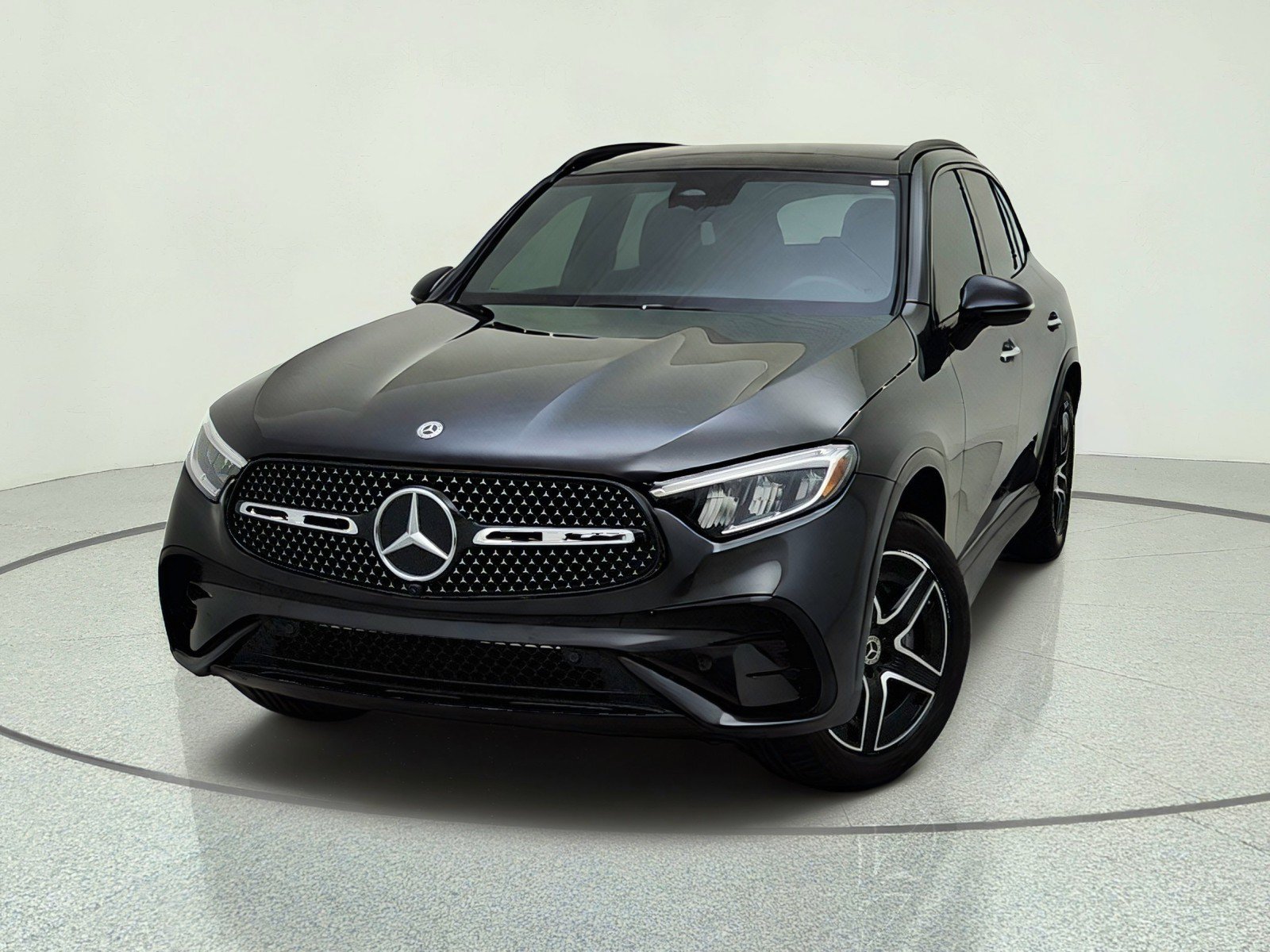Certified 2024 Mercedes-Benz GLC 300 4MATIC image 2