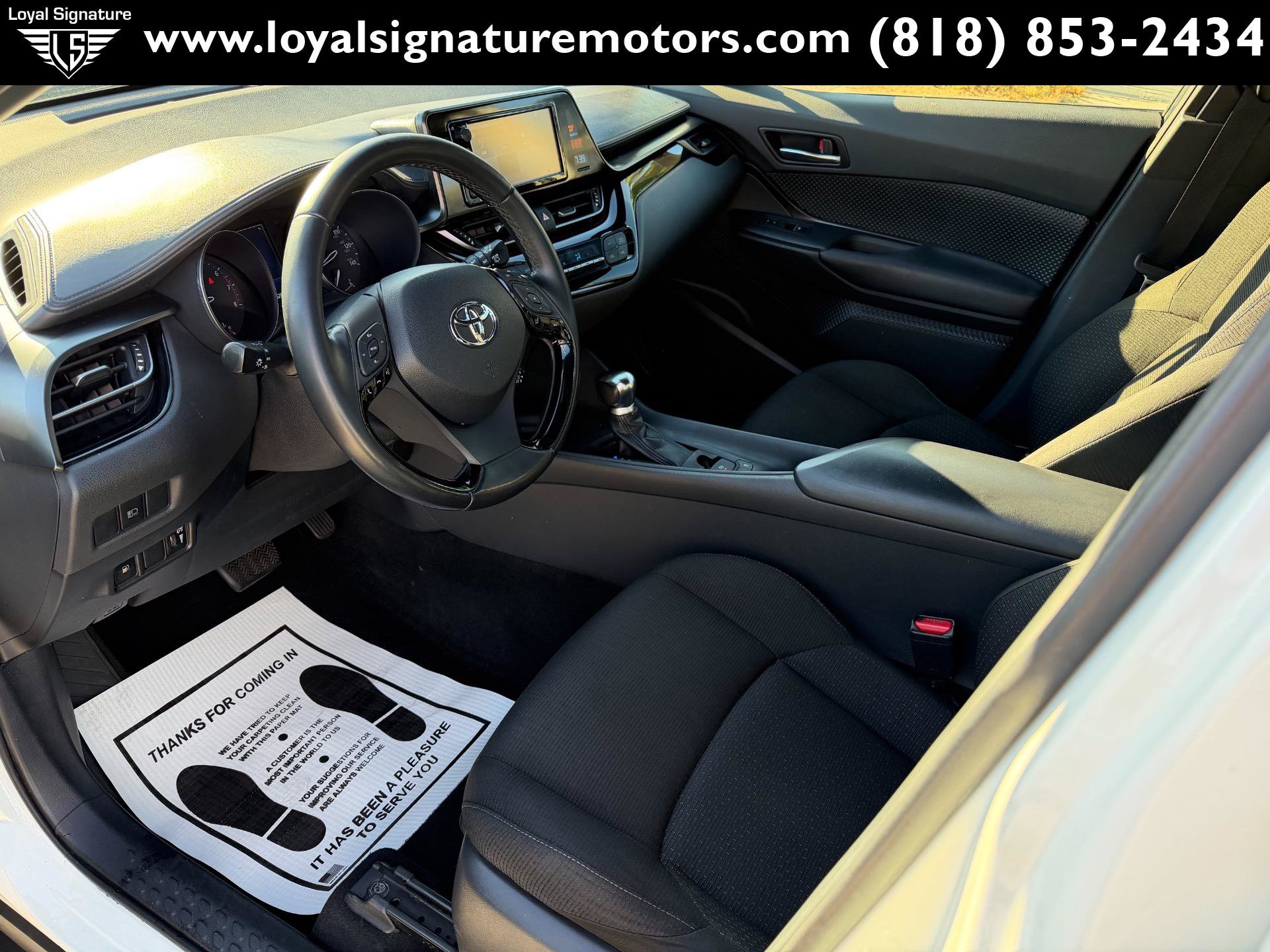 Used 2018 Toyota C-HR XLE FWD image 14
