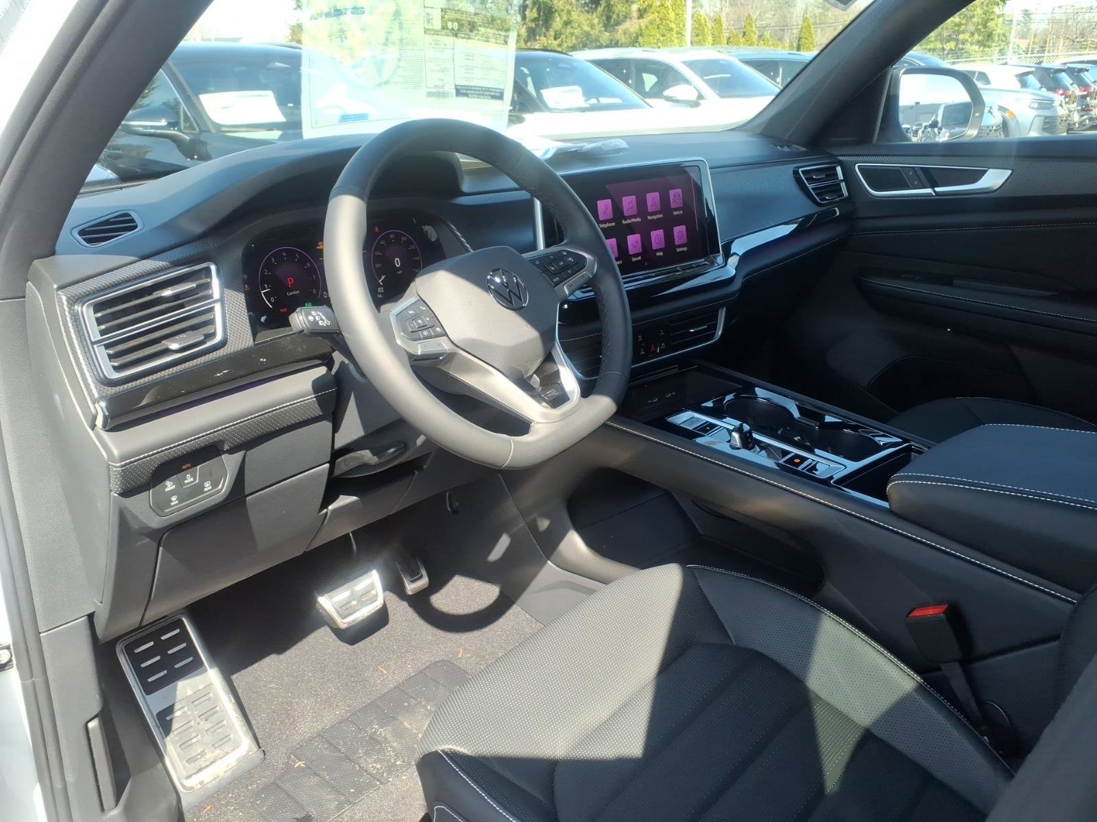 New 2026 Volkswagen Atlas Cross Sport SEL R-Line image 12