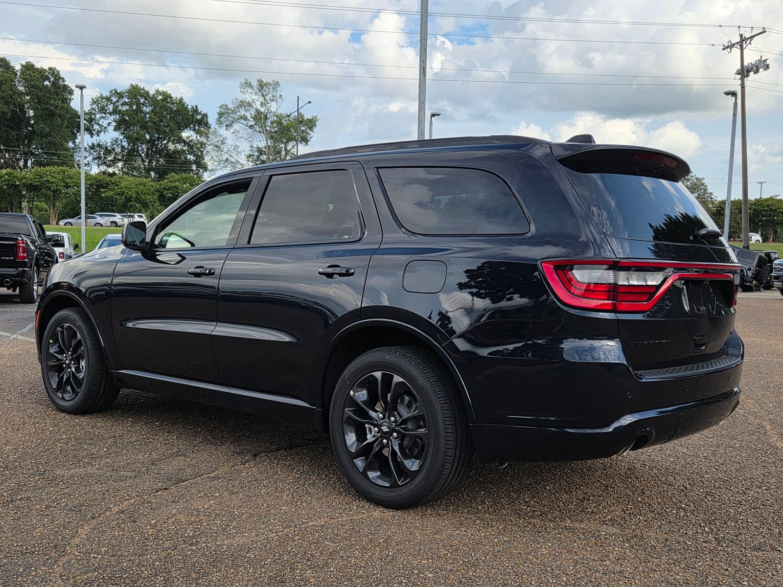 New 2026 Dodge Durango GT w/ Blacktop Package RWD image 6