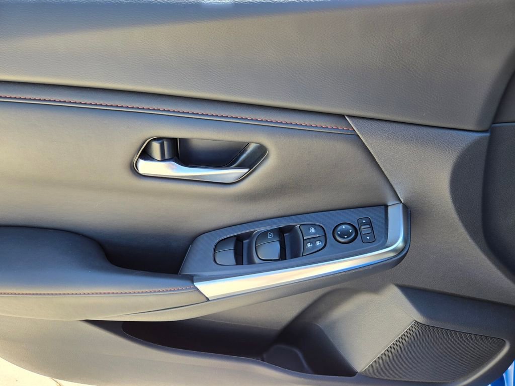 Certified 2024 Nissan Sentra SR image 22