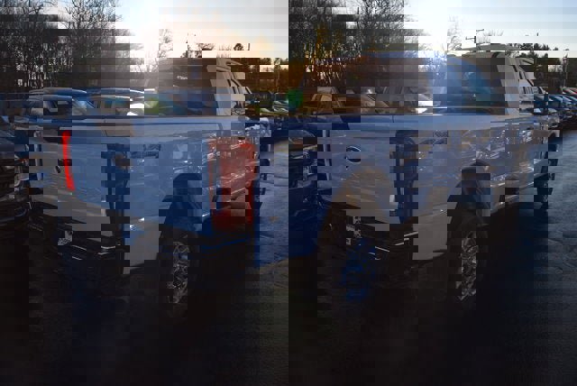 New 2025 Ford F350 XLT image 2