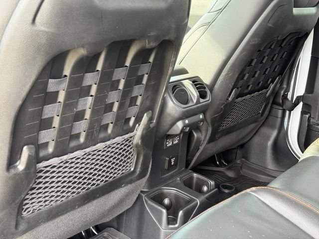 Used 2023 Jeep Gladiator Mojave w/ Cold Weather Group AWD/4WD image 30