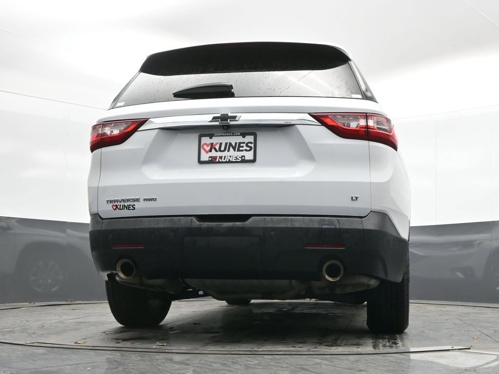 Used 2020 Chevrolet Traverse LT w/ LPO, Floor Liner Package image 21