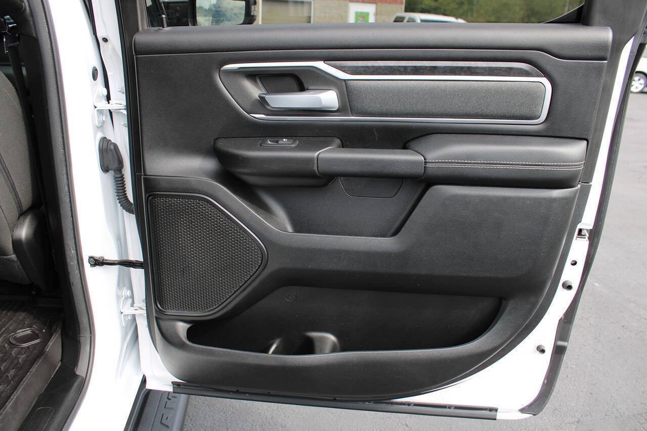 Used 2021 RAM 1500 Big Horn AWD/4WD image 42