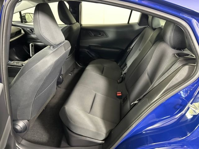 Used 2025 Toyota Prius LE image 25