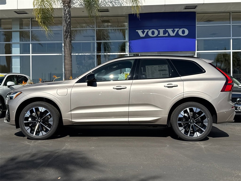New 2026 Volvo XC60 T8 Plus w/ Protection Package Premier image 2