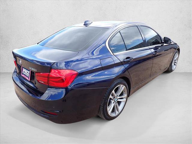 Used 2017 BMW 330i xDrive Sedan AWD/4WD image 4