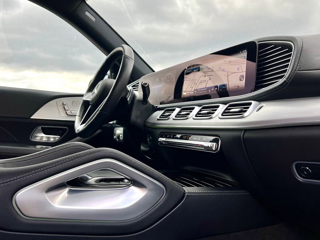 Certified 2025 Mercedes-Benz GLS 450 4MATIC image 13