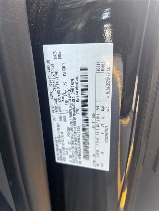 Used 2023 Ford Transit 350 XLT image 7