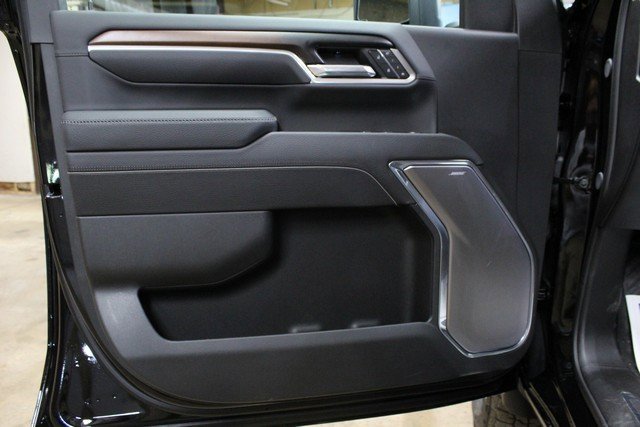 New 2025 GMC Sierra 2500 Denali w/ Max Trailering Package image 16