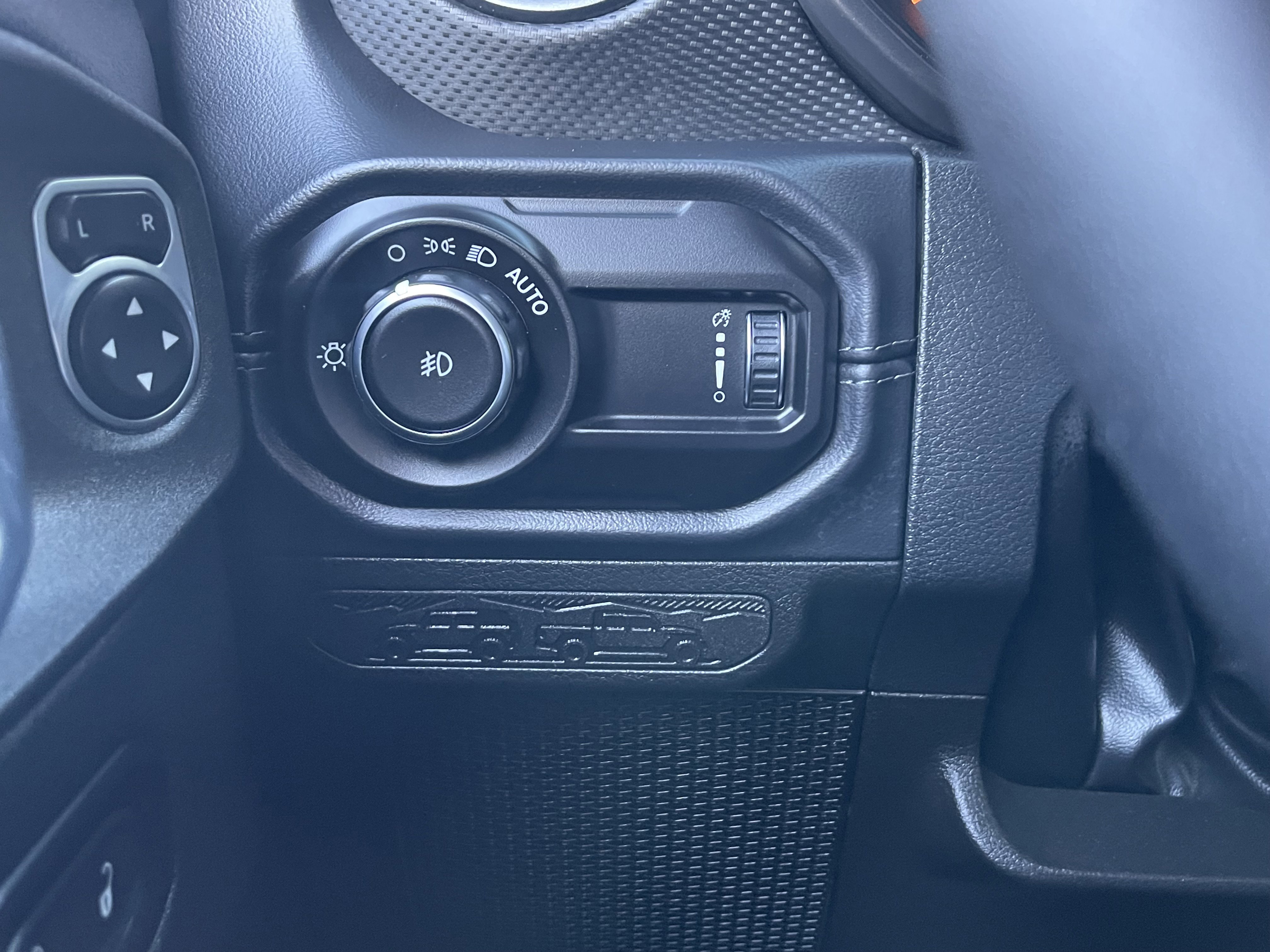 New 2026 Jeep Wrangler Unlimited Rubicon image 40